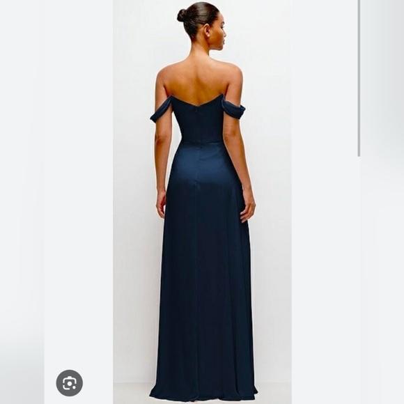 AFTER SIX Women’s Off the Shoulder Evening Gown Navy Blue Size 6 R NWOT - Picture 2 of 11